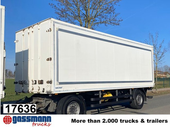 Trailer kotak tertutup