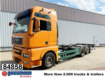 Pengangkut kontainer/ Container truck MAN TGA 26.440