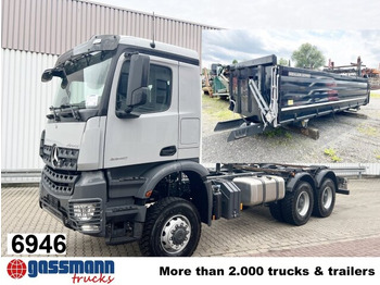 Truk jungkit MERCEDES-BENZ Arocs