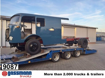 Truk pengangkut mobil MERCEDES-BENZ LP