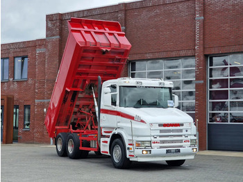 Truk jungkit SCANIA T124