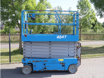 Scissor lifts GENIE