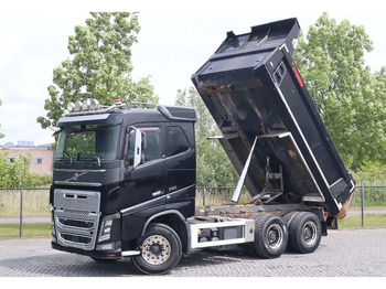 Truk jungkit VOLVO FH16 750