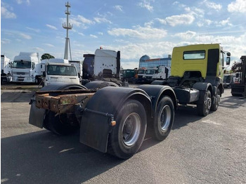 Truk sasis Renault Kerax 340: gambar 5