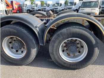 Truk sasis Renault Kerax 340: gambar 3