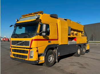 Truk vakum VOLVO FM 340