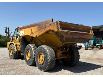 Tempat sampah artikulasi CATERPILLAR 730