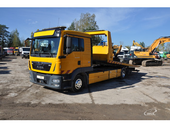 Truk pengangkut mobil MAN TGL