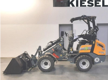 Skid steer GIANT