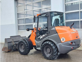 Skid steer Hitachi ZW 75-6: gambar 3