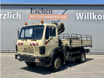 Truk flatbed MERCEDES-BENZ
