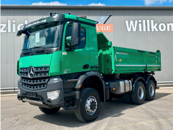 Truk jungkit MERCEDES-BENZ Arocs 3345