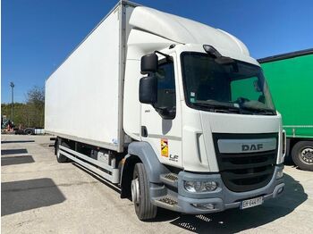 Truk box DAF LF 260