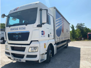 Truk dengan terpal samping MAN TGX 18.360