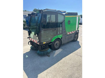 Penyapu jalan MATHIEU