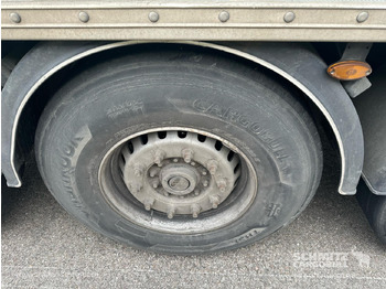 Semi-trailer kotak tertutup FRUEHAUF Dryfreight Standard Roller shutter door: gambar 3