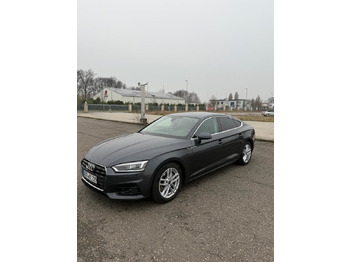 Mobil AUDI