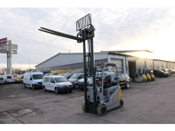 Forklift yang dipasang di truk STILL RX20