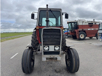Traktor Massey Ferguson 590: gambar 2 Traktor Massey Ferguson 590: gambar 2