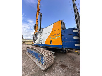 Sopir tumpukan BAUER