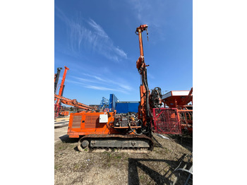 Sopir tumpukan KLEMM