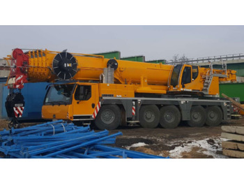 Derek bergerak LIEBHERR LTM 1250