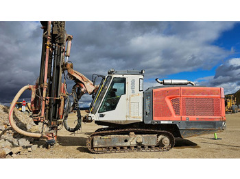 Anjungan pengeboran SANDVIK