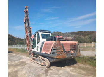 Anjungan pengeboran SANDVIK