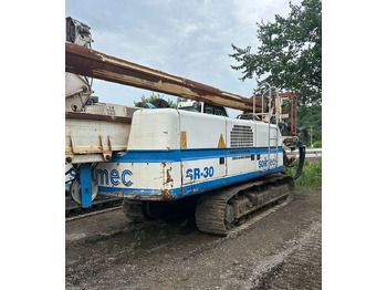 Sopir tumpukan SOILMEC