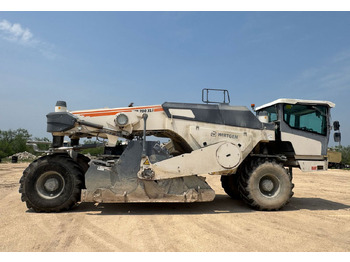 Stabilisator tanah WIRTGEN