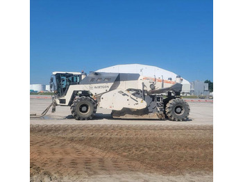 Stabilisator tanah WIRTGEN