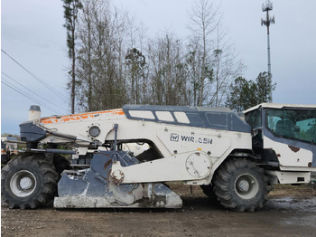 Stabilisator tanah WIRTGEN