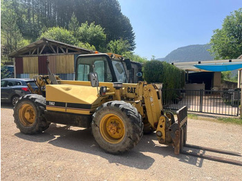 Telehandler CATERPILLAR TH