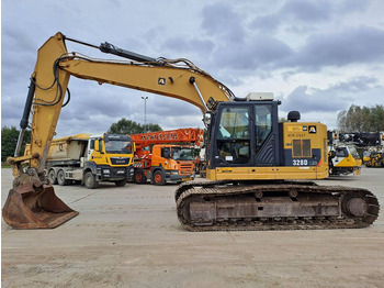 Ekskavator perayap CATERPILLAR