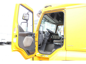 Truk sasis Renault Premium 380DXi  BDF Schlafkabine LBW AHK 298 TKm: gambar 4