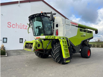 Pemanen gabungan CLAAS Lexion 750
