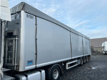 Semi-trailer dengan lantai berjalan KNAPEN