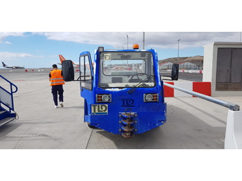 Traktor mundur TLD