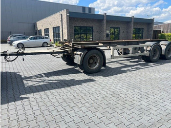 Trailer pengangkut mobil