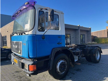 Tractor head MAN 18.232