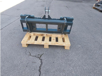 Skrup cepat Adapter Manitou Teleskoplader auf 3 Punkt Kat II Palettengabel: gambar 3
