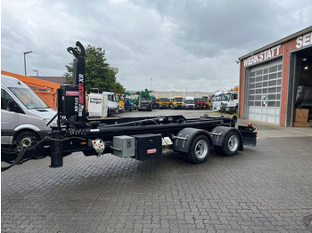Trailer lewati HÜFFERMANN