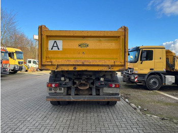 Truk jungkit Mercedes-Benz Arocs 2663 6x4 3-Achs Kipper Meiller Bordmatik: gambar 4