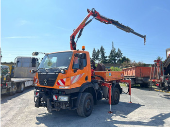 Truk jungkit UNIMOG U20