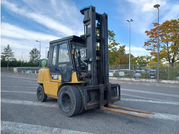 Forklift LPG Caterpillar GP45K2: gambar 2 Forklift LPG Caterpillar GP45K2: gambar 2