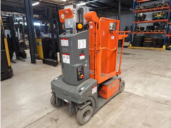 Lift tiang vertikal JLG