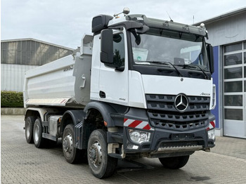 Truk jungkit MERCEDES-BENZ Arocs 4145