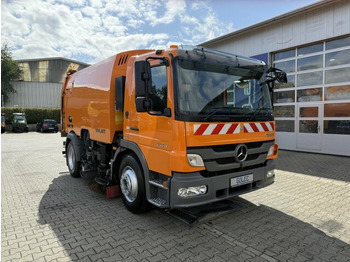 Penyapu jalan MERCEDES-BENZ Atego 1324