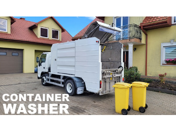 Truk sampah ISUZU