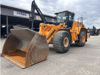 Wheel loader HYUNDAI